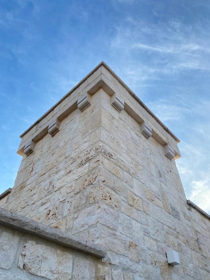 Гостевой дом Porta Dell'Est Ночи Экстерьер фото